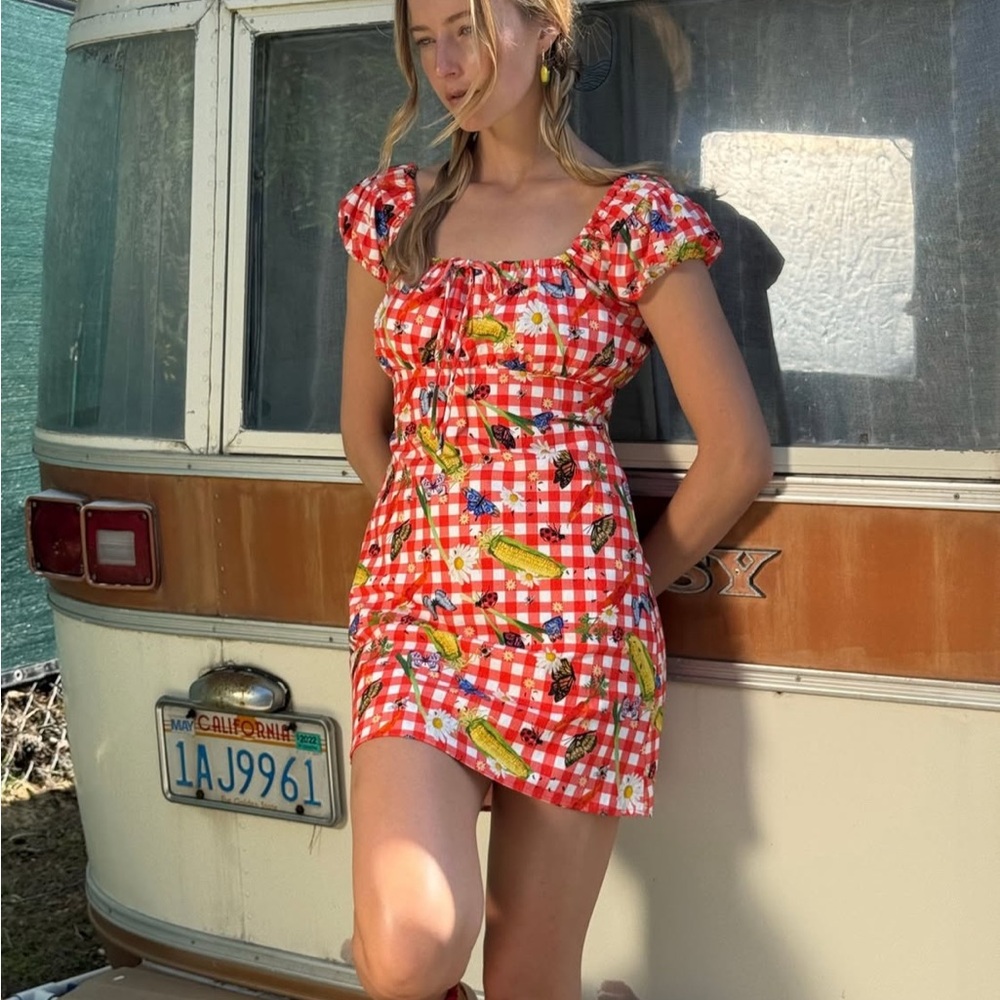 Suzy Dress Lisa Says Gah - Medium